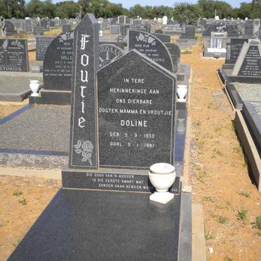 FOURIE Doline 1950-1981