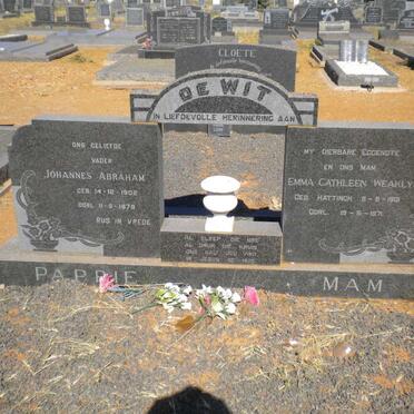 WIT Johannes Abraham, de 1902-1979 &amp;  Emma Cathleen Weakly HATTINGH 1901-1971