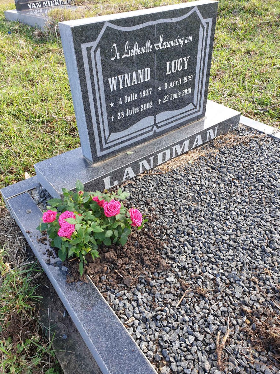 LANDMAN Wynand 1937-2002 & Lucy 1939-2018