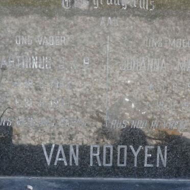 ROOYEN Marthinus S.A., van 1914-19?? &amp; Johanna Matlida 18??-1990