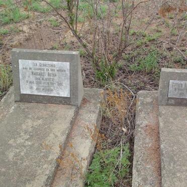 BOTHA Margaret nee ALBERTS 1883-1922 :: BOTHA Esther -1921