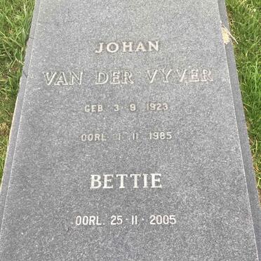 VYVER Johan, van der 1923-1985 &amp; Bettie -2005