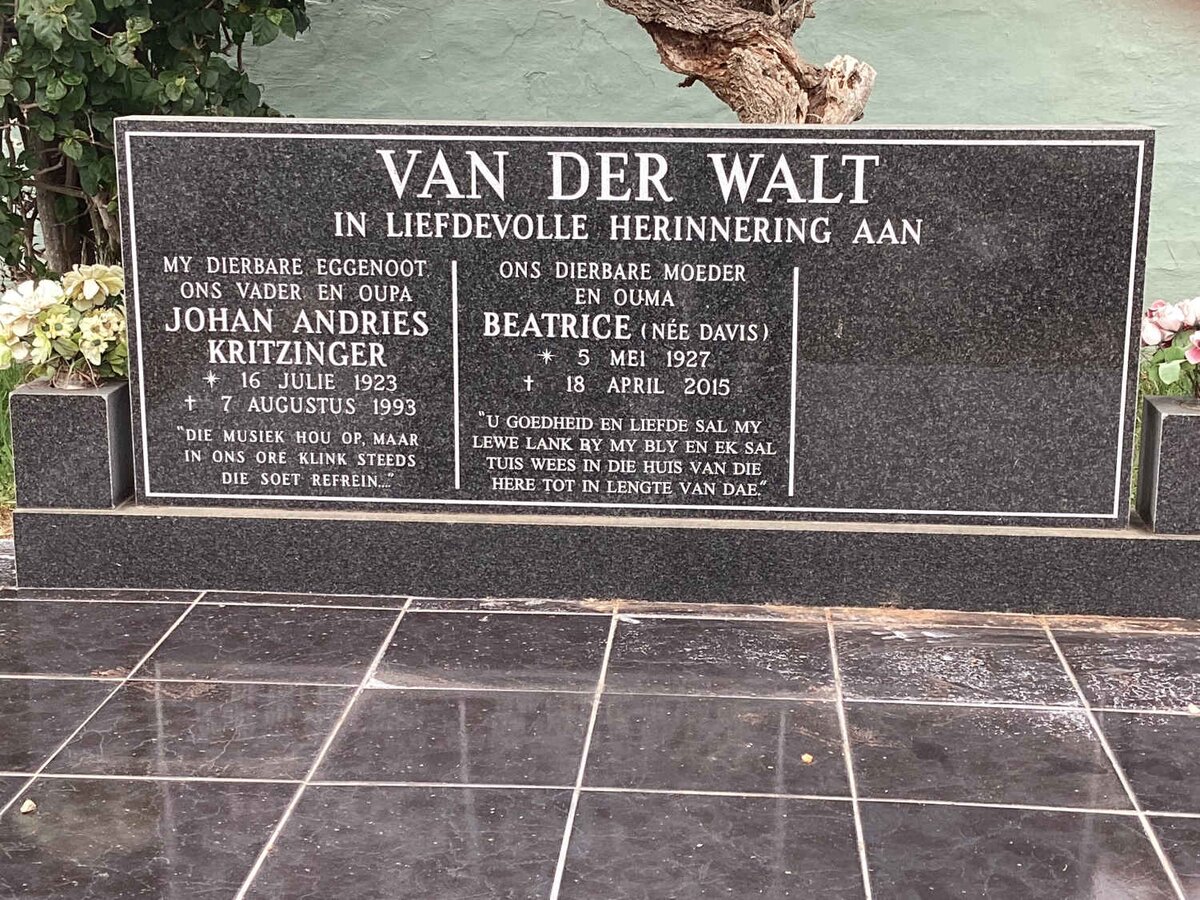 WALT Johan Andries Kritzinger, van der 1923-1993 &amp; Beatrice DAVIS 1927-2015