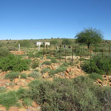 Eastern Cape, JANSENVILLE district, Uitkomst 12_1, farm cemetery