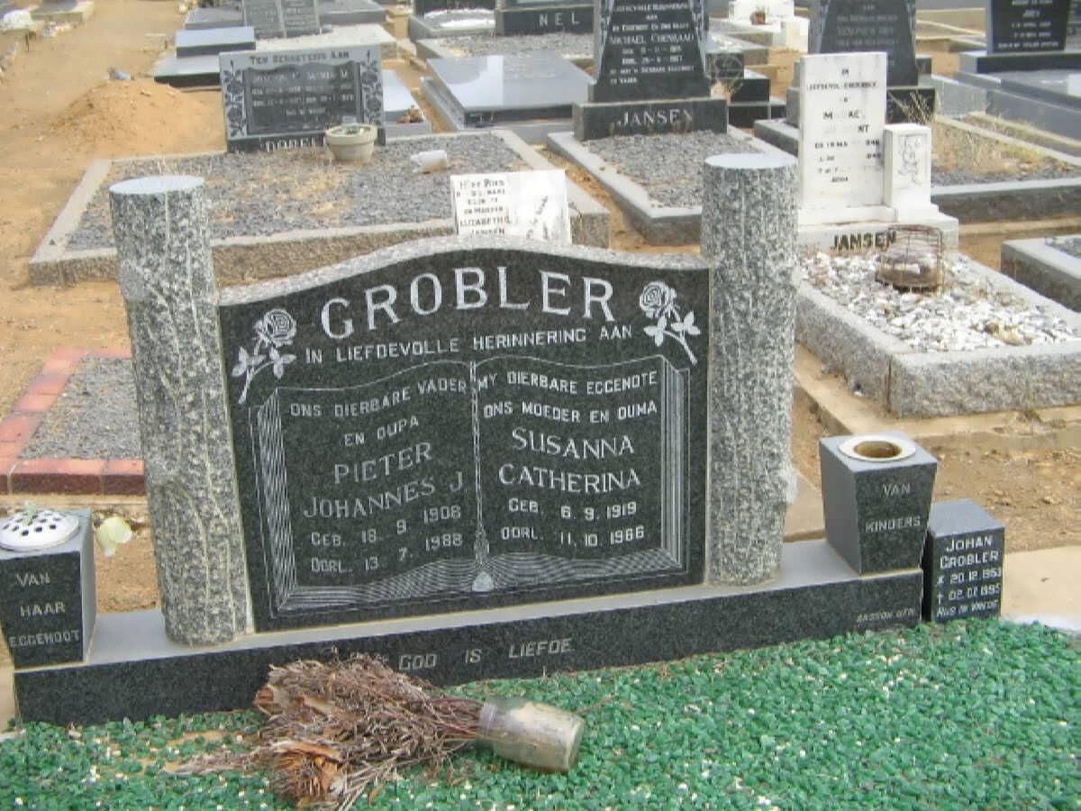 GROBLER Pieter Johannes J. 1908-1988 &amp; Susanna Catherina 1919-1986
