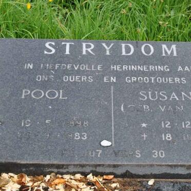 STRYDOM Pool 1898-1983 &amp; Susanna VAN EEDEN 1898-1971