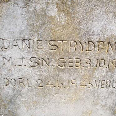 STRYDOM Danie 1906-1945