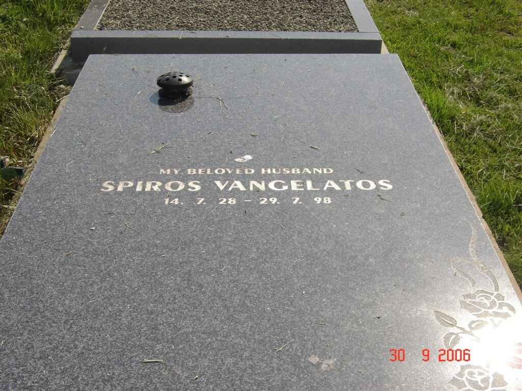 VANGELATOS Spiro 1928-1998
