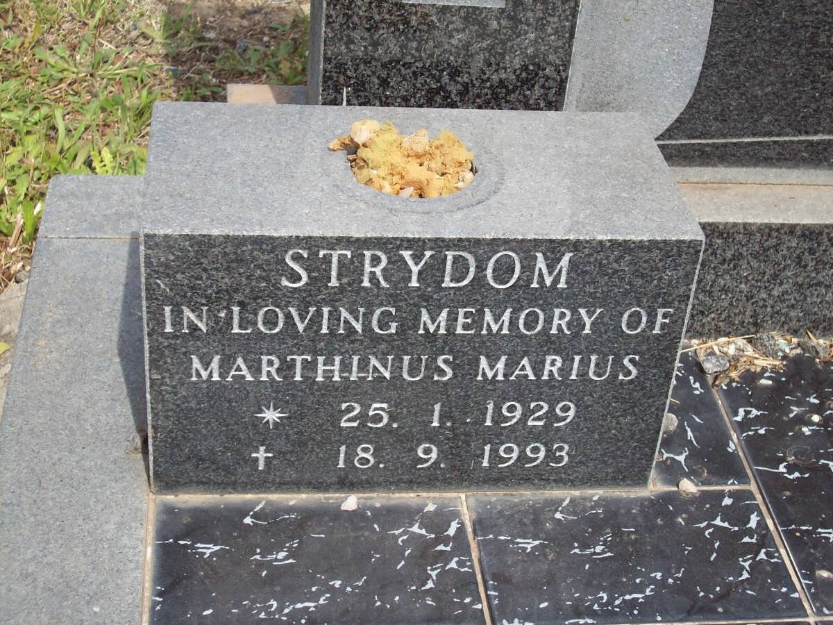 STRYDOM Marthinus Marius 1929-1993