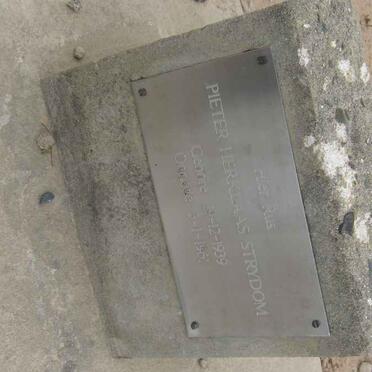 STRYDOM Pieter Herklaas 1939-1961