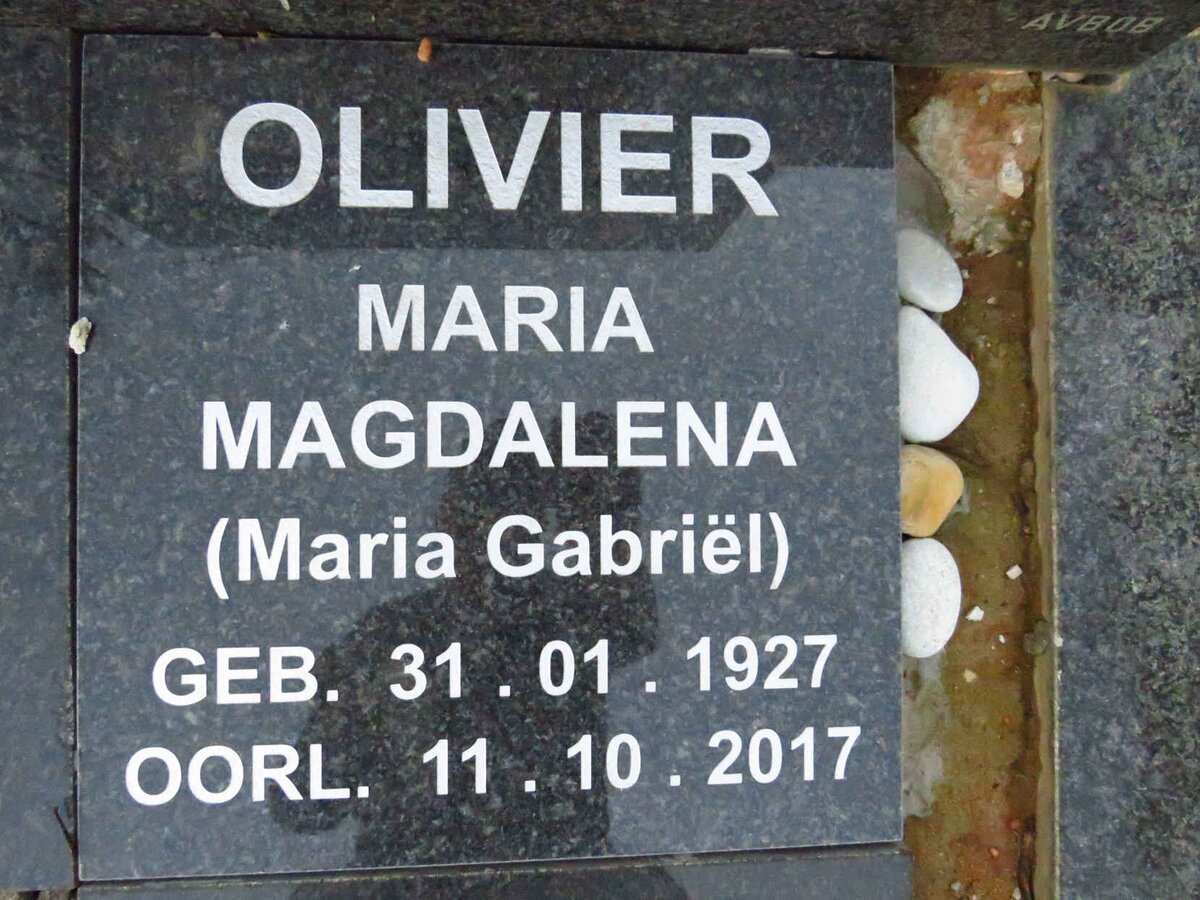 OLIVIER Maria Magdalena 1927-2017
