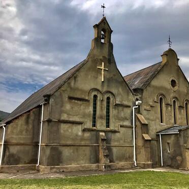 Eastern Cape, KEISKAMMAHOEK district, Keiskammahoek, St Matthews Anglican church, Cemetery and memorial plaques