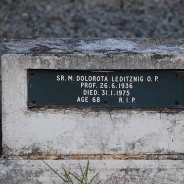 LEDITZNIG Dolorota -1975