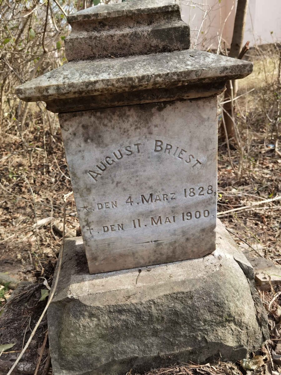 BRIEST August 1828-1900