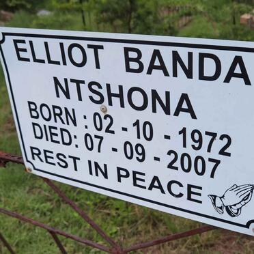 NTSHONA Elliot Banda 1972-2007