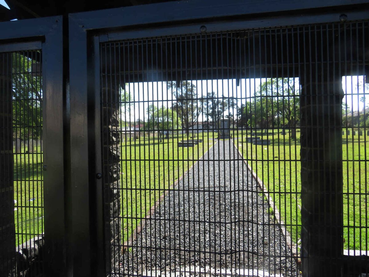 1. Overview / Oorsig