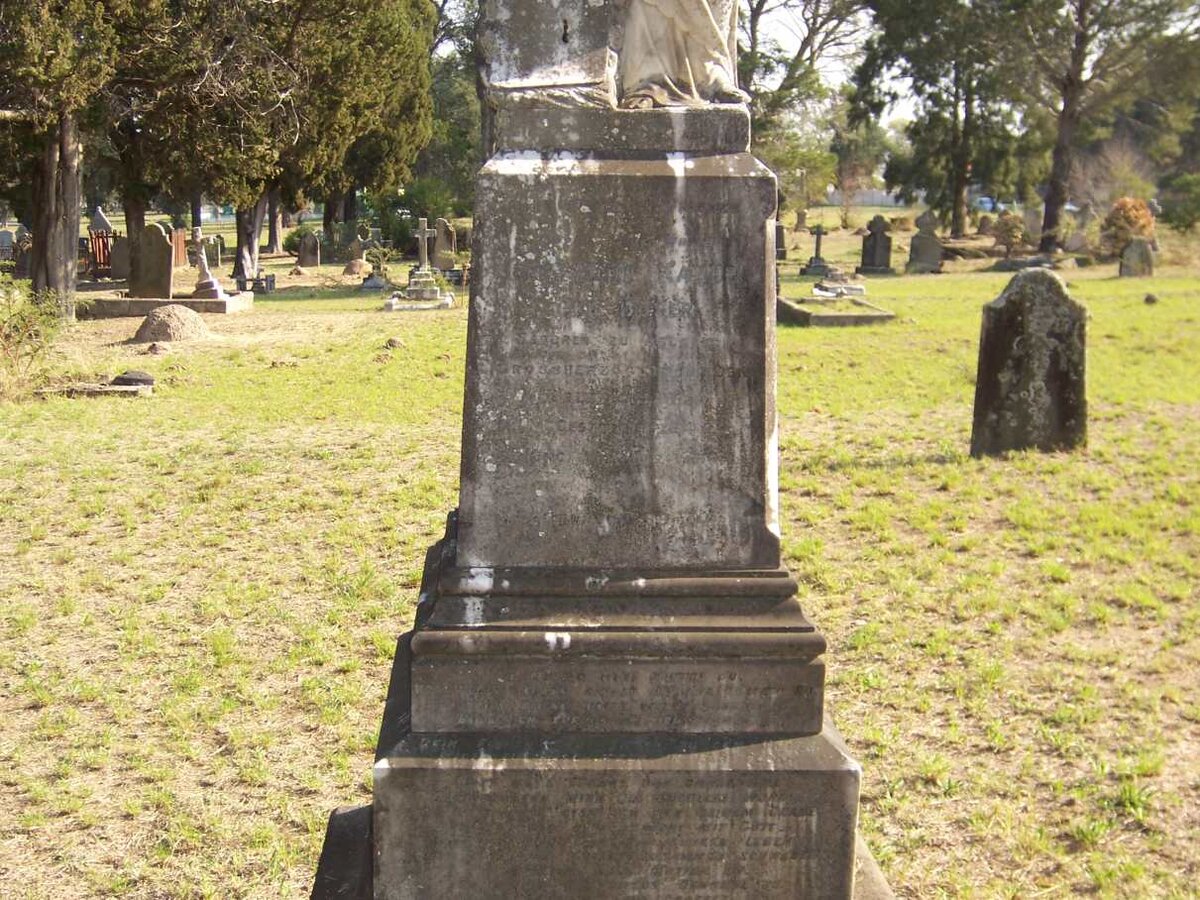 ? KA?E? Gertrude nee BOSER