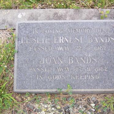 BANDS Leslie Ernest -1982 &amp; Joan -1982