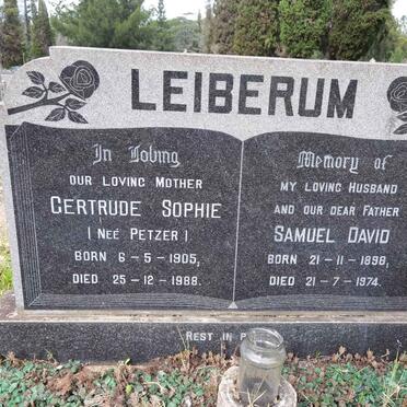 Le - Surnames starting with the letters Le 