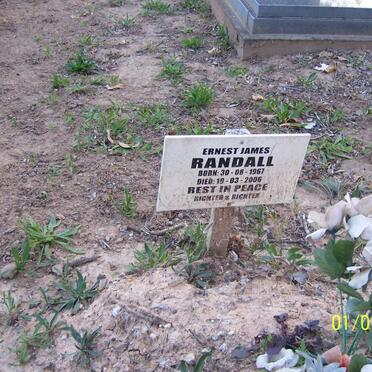RANDALL Ernest James 1967-2006