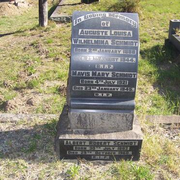 SCHMIDT Auguste Louisa Wilhelmina 1888-1944 :: SCHMIDT Mavis Mary 1921-1945 :: SCHMIDT Albert Robert 1882-1960