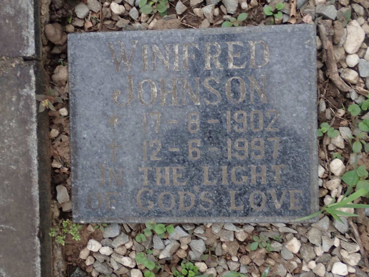 JOHNSON Winifred 1902-1997