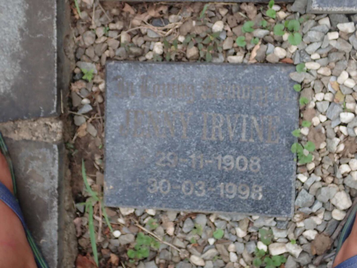 IRVINE Jenny 1908-1998