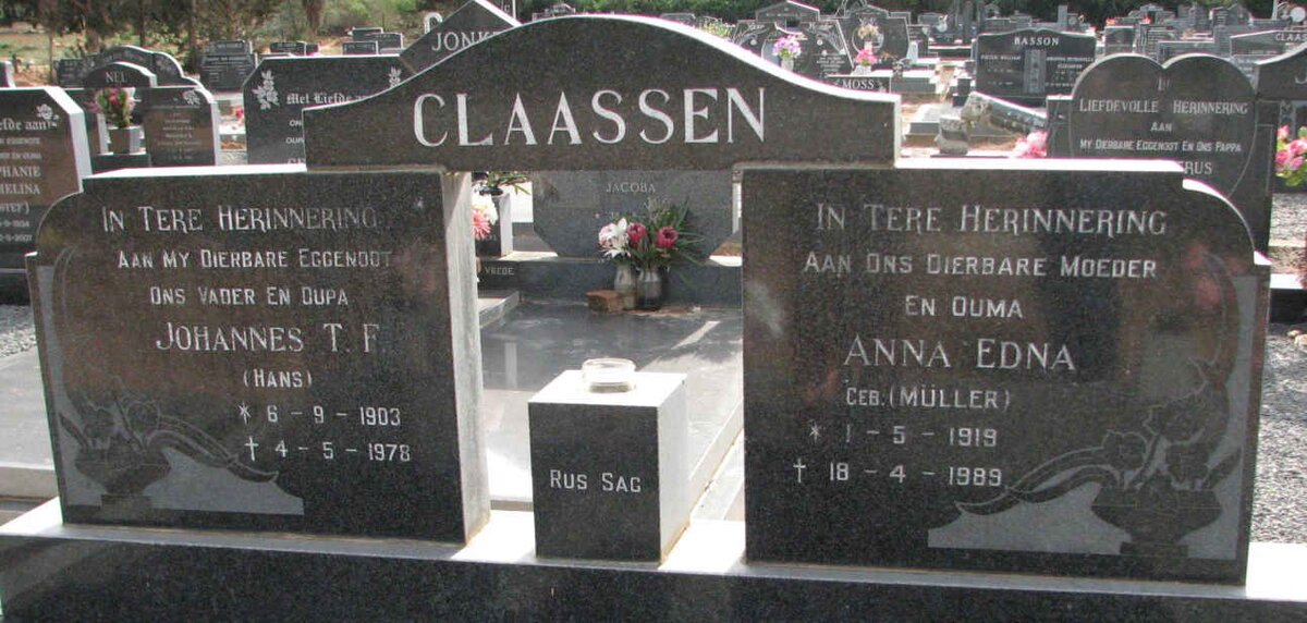 CLAASSEN Johannes T.F. 1903-1976 &amp; Anna Edna MULLER 1919-1989