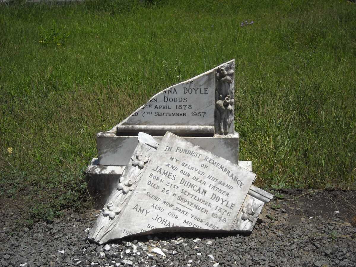 DOYLE James Duncan 1876-1949 &amp; Amy Johanna DODDS 1878-1957