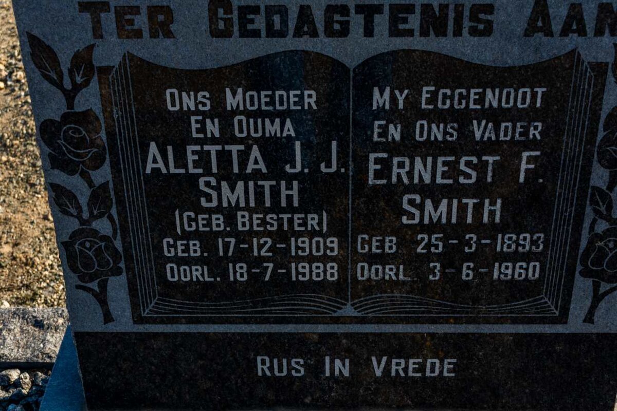 SMITH Ernest F. 1893-1960 &amp; Aletta J.J. BESTER 1909-1988