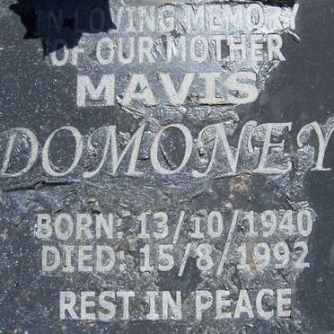 DOMONEY Mavis 1940-1992