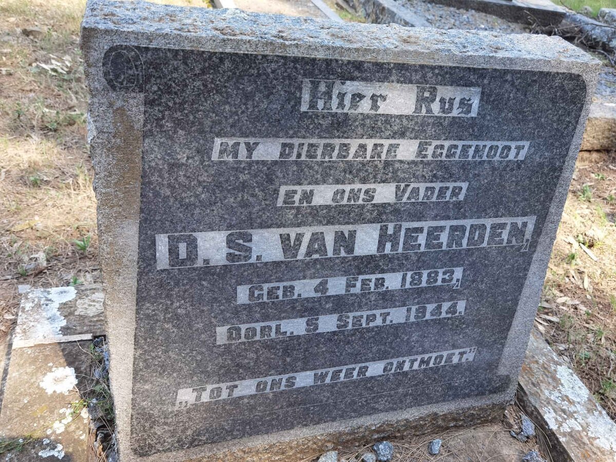 HEERDEN D.S., van 1883-1944