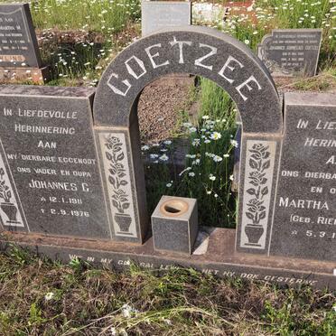 COETZEE Johannes C. 1911-1976 &amp; Martha M.J.E. RIEKERT 1928-