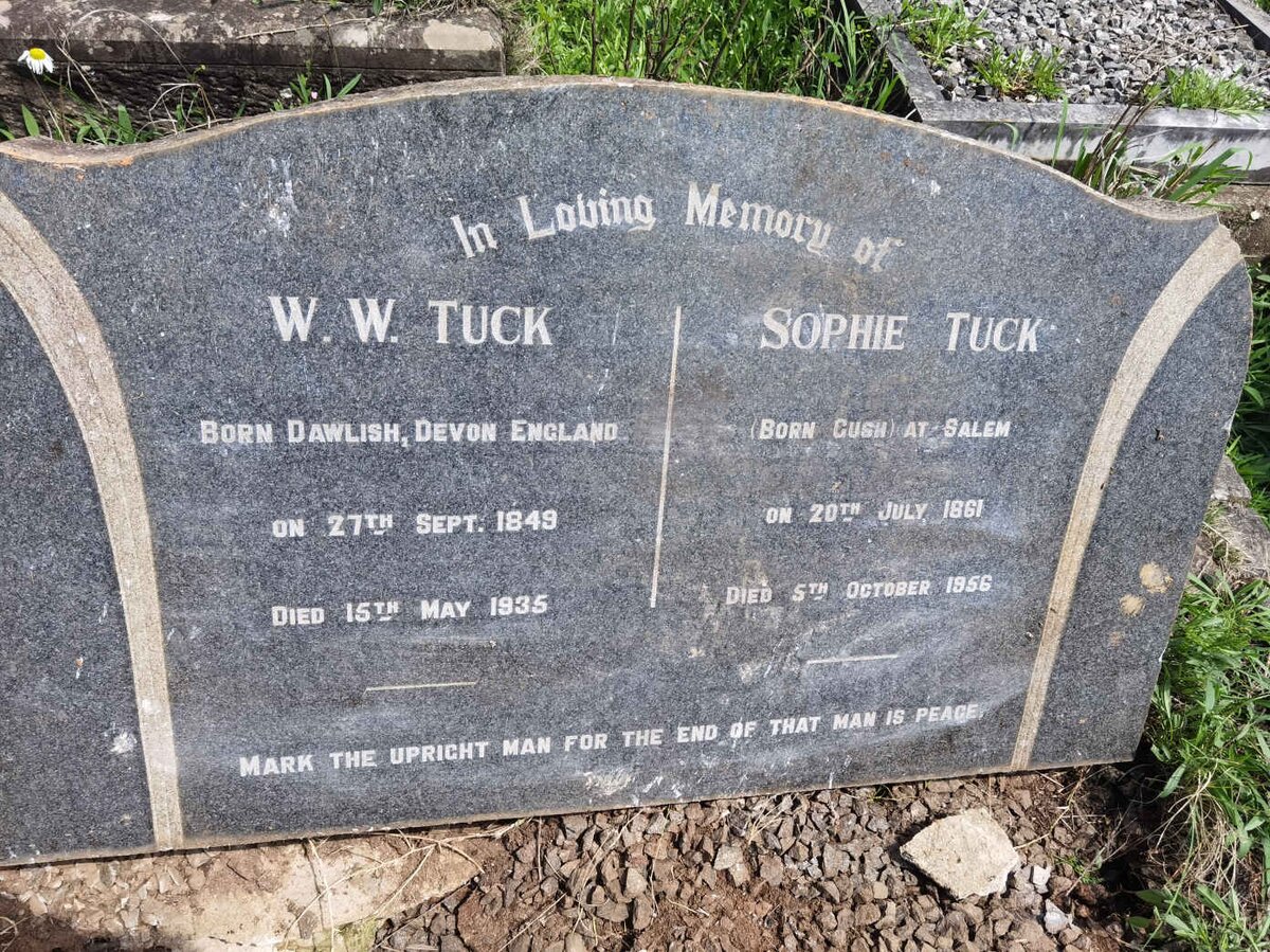 TUCK W.W. 1849-1935 &amp; Sophie GUSH 1861-1956