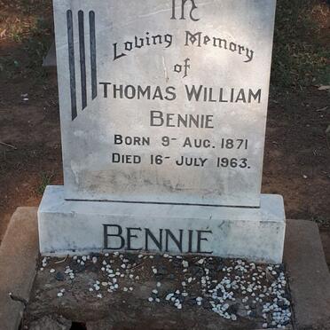 BENNIE Thomas William 1871-1963
