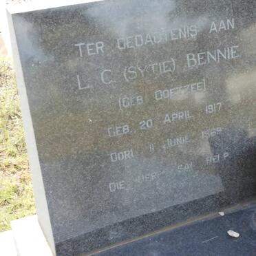 BENNIE L.C. nee COETZEE 1917-1969