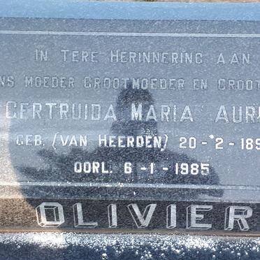 OLIVIER Gertruida Maria Auret nee VAN HEERDEN 1894-1985
