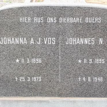 VOS Johannes N. 1895-1948 &amp; Johanna A.J. 1896-1973