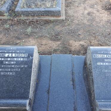 VORSTER Henning J.H. 1882-1951 &amp; Magdalena J.E. V.D. MERWE 1864-1975