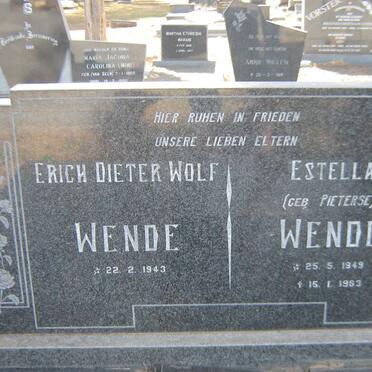 WENDE Erich Dieter Wolf 1943- &amp; Estella PIETERSE 1949-1983