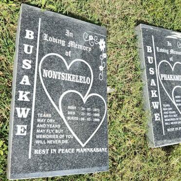 BUSAKWE Nontsikelelo 1972-1999 :: BUSAKWE Phakamile ?-200?