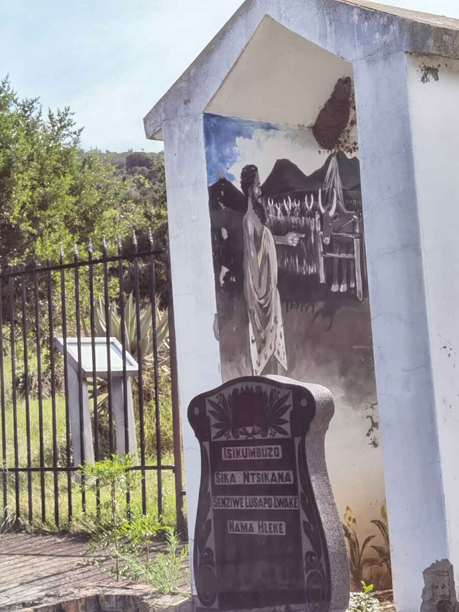 3. Memorial to Ntsikana_2