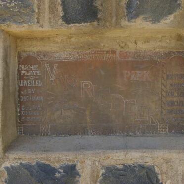 9. Van Riebeek Park Naamplaat