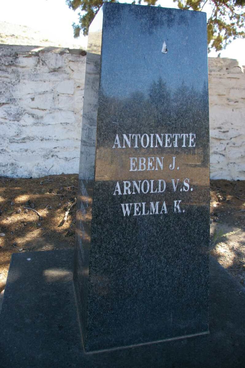 KITCHING Joseph 1921-2000 :: KITCHING Dora