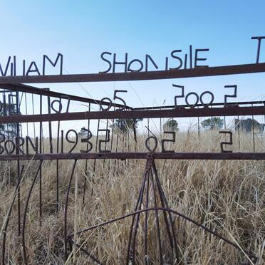 TIDILI William Sho?isile 1932-2002