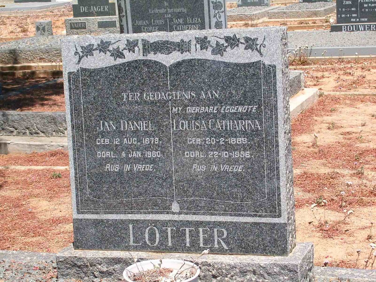 LÖTTER Jan Daniel 1879-1960 &amp; Louisa Catharina 1889-1956