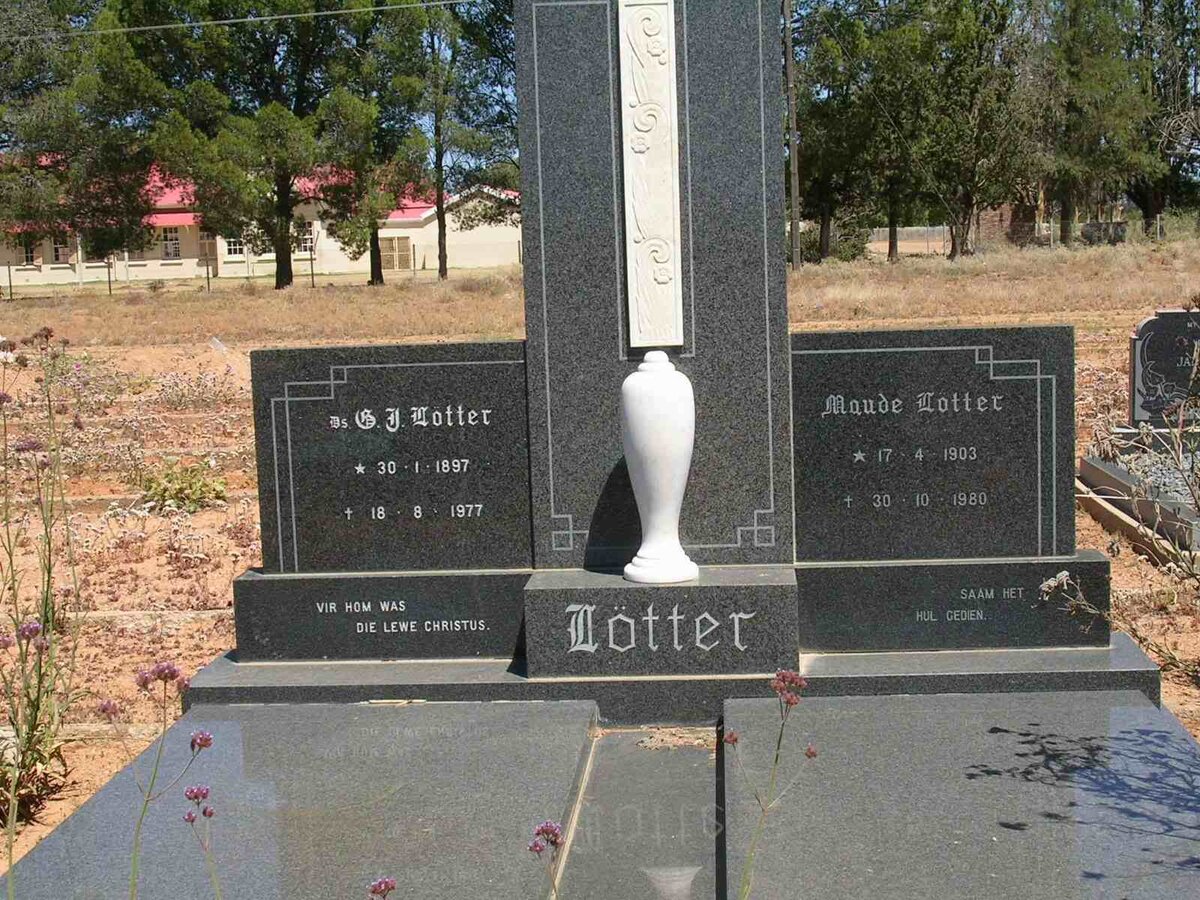 LÖTTER G.J. 1897-1977 &amp; Maude 1903-1980