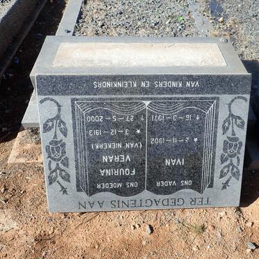 STEINHOBEL Ivan 1902-1971 &amp; Fourina Veran VAN NIEKERK 1913-2000