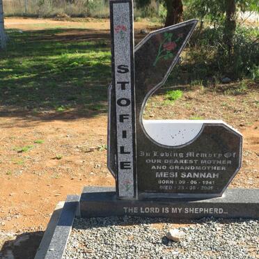 STOFILE Mesi Sannah 1941-2009