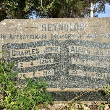 REYNOLDS Charles John 1854-1941 &amp; Agnes Julia 1855-1953